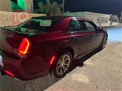 کرایسلەر 300